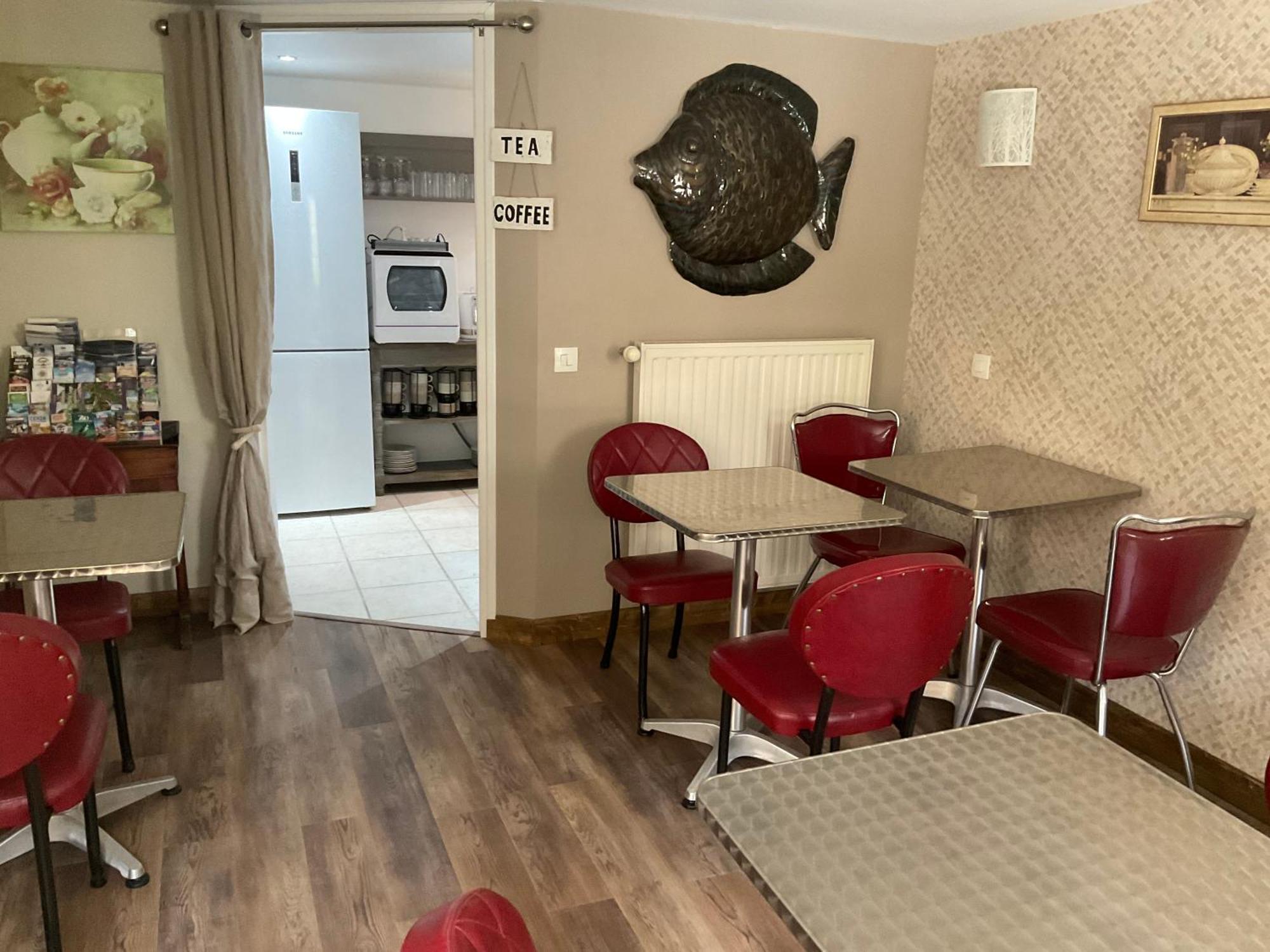 Chambres D'Hotes De L'Ancienne Auberge 타옹 외부 사진