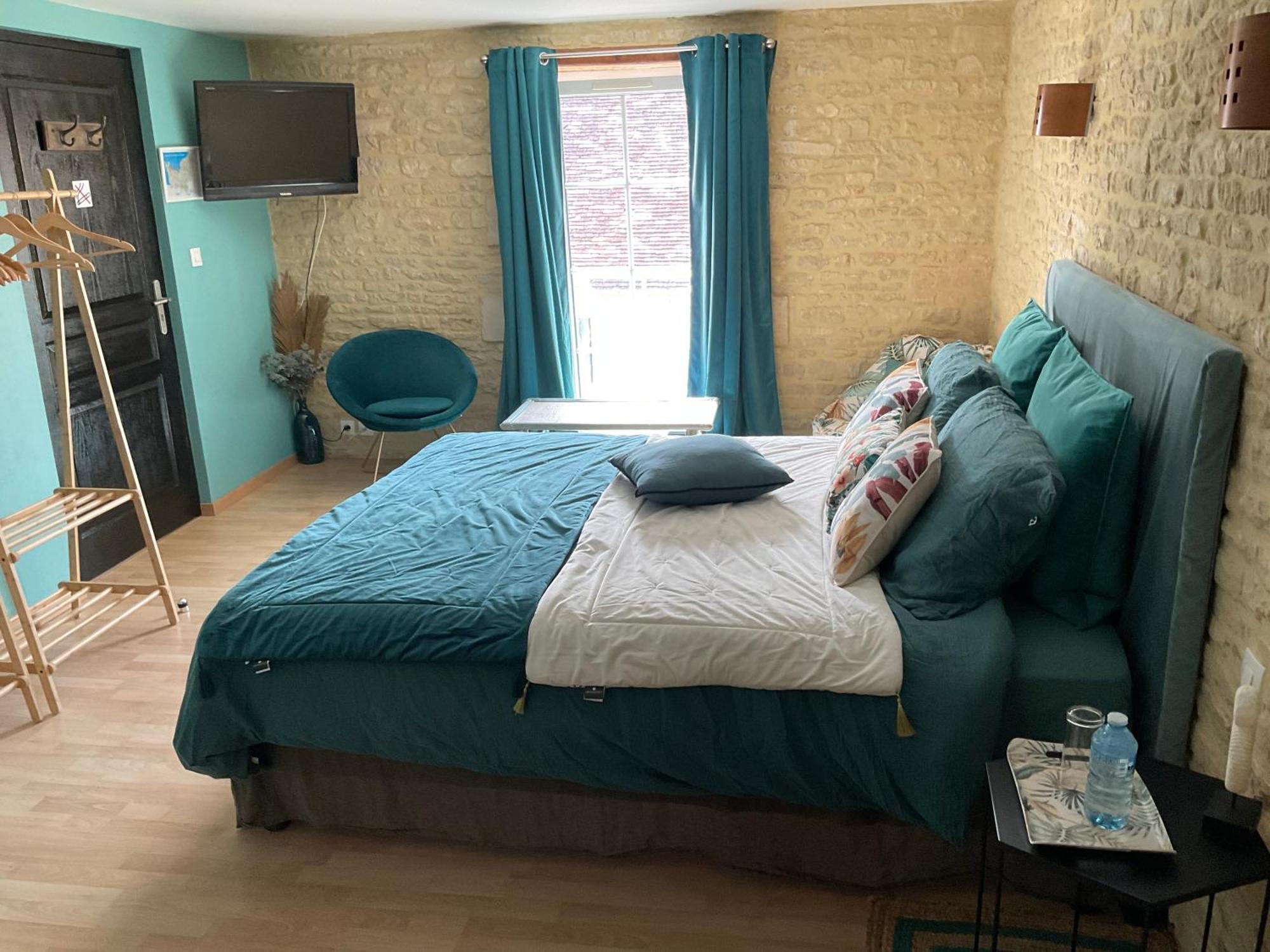 Chambres D'Hotes De L'Ancienne Auberge 타옹 외부 사진