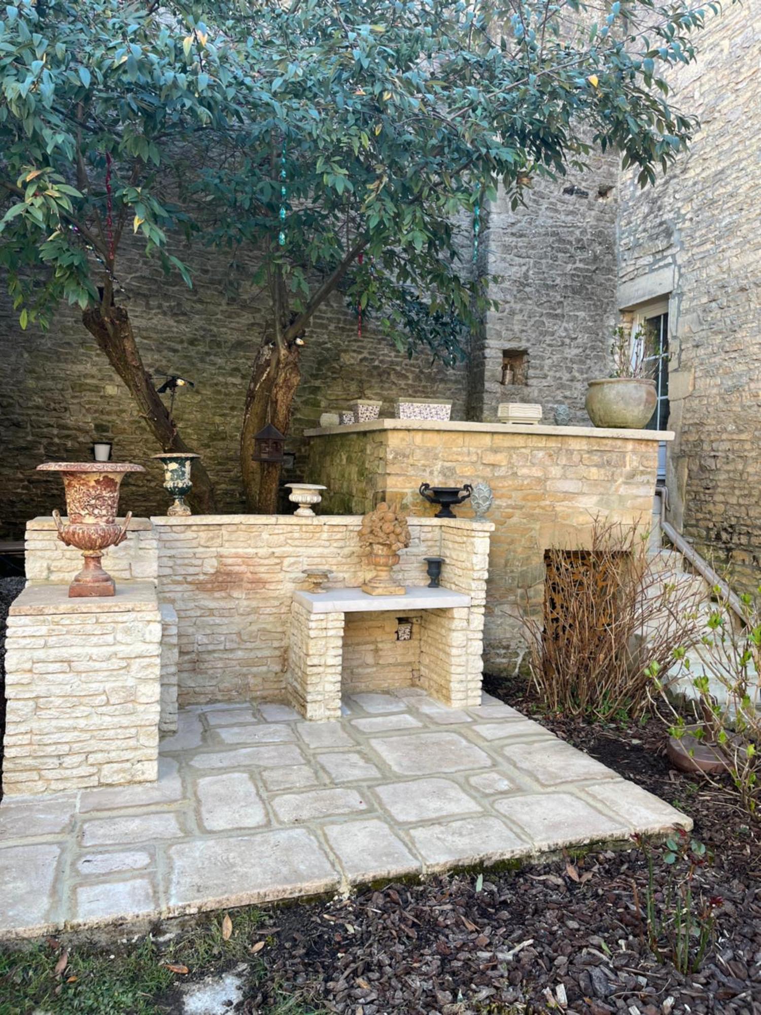 Chambres D'Hotes De L'Ancienne Auberge 타옹 외부 사진