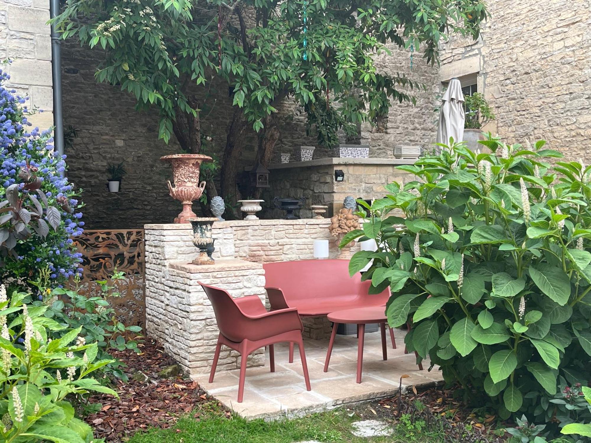 Chambres D'Hotes De L'Ancienne Auberge 타옹 외부 사진